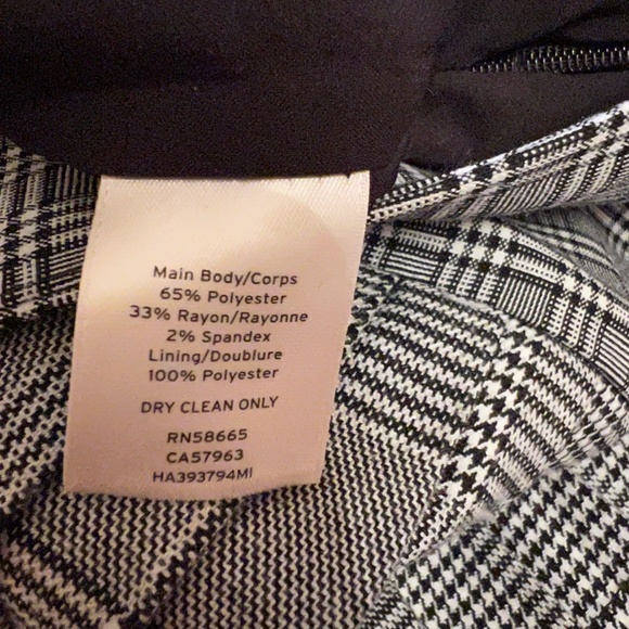 Skirt - Picture 4 of 4